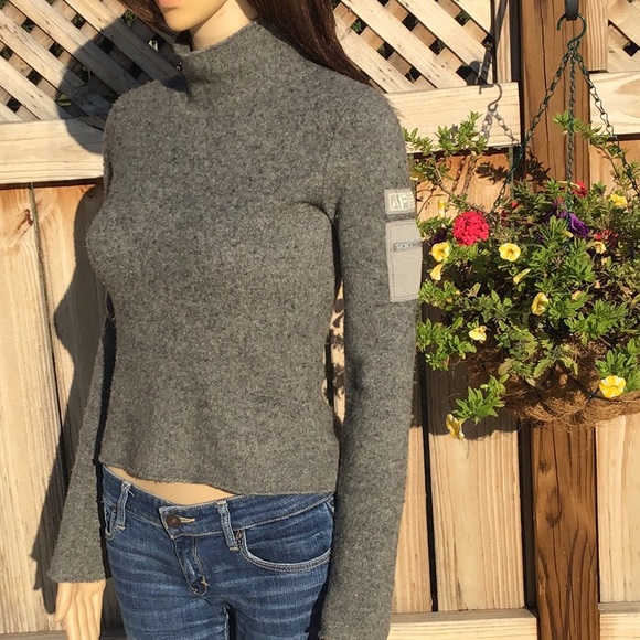 Abercrombie & Fitch Sweaters - ABERCROMBIE & FITCH SWEATER With ARM PATCHES